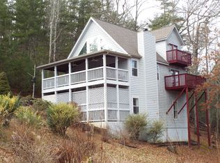 628 Hawk View Rd., Townsend, TN 37882