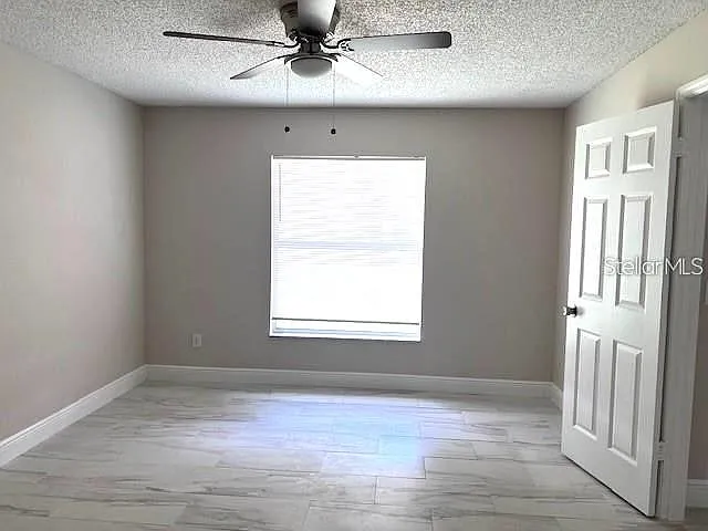 1225 Garden Isle Ct — Photo 15