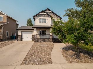 120 E Mount Sundial Ct W, Lethbridge, AB T1J 5B7