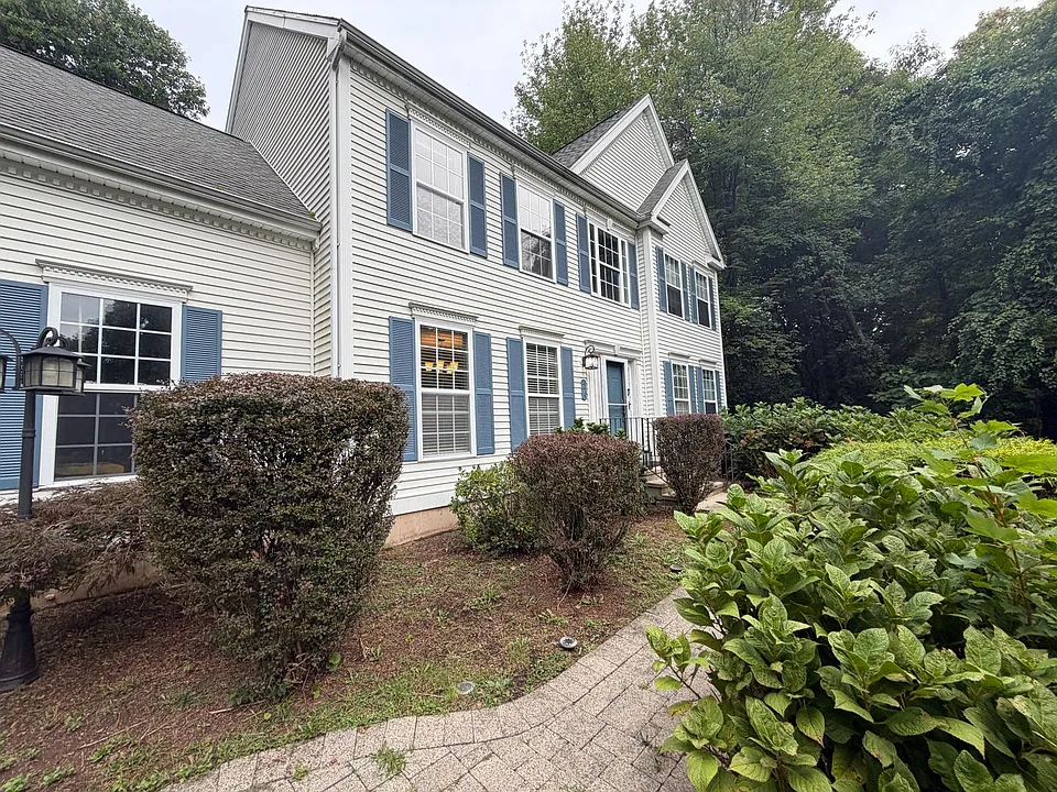 20 Gaylord Mountain Rd