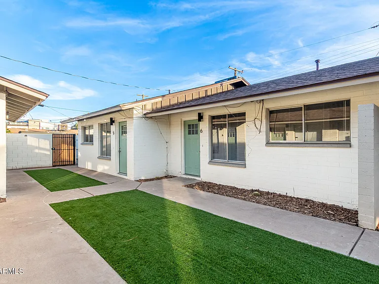 405 S Priest Dr — Photo 37