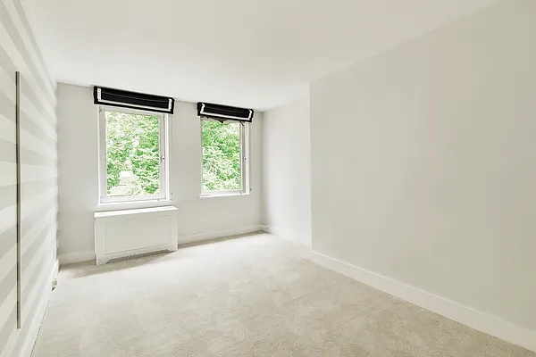 Rented by Sotheby's International Realty | media 41