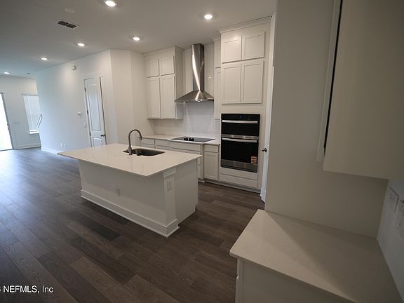 4th image of 5421 BRAMHALL Road