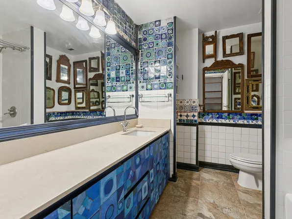 100 Hudson Street 4A image 8 of 8