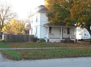 407 SW 3rd St, Galva, IL 61434