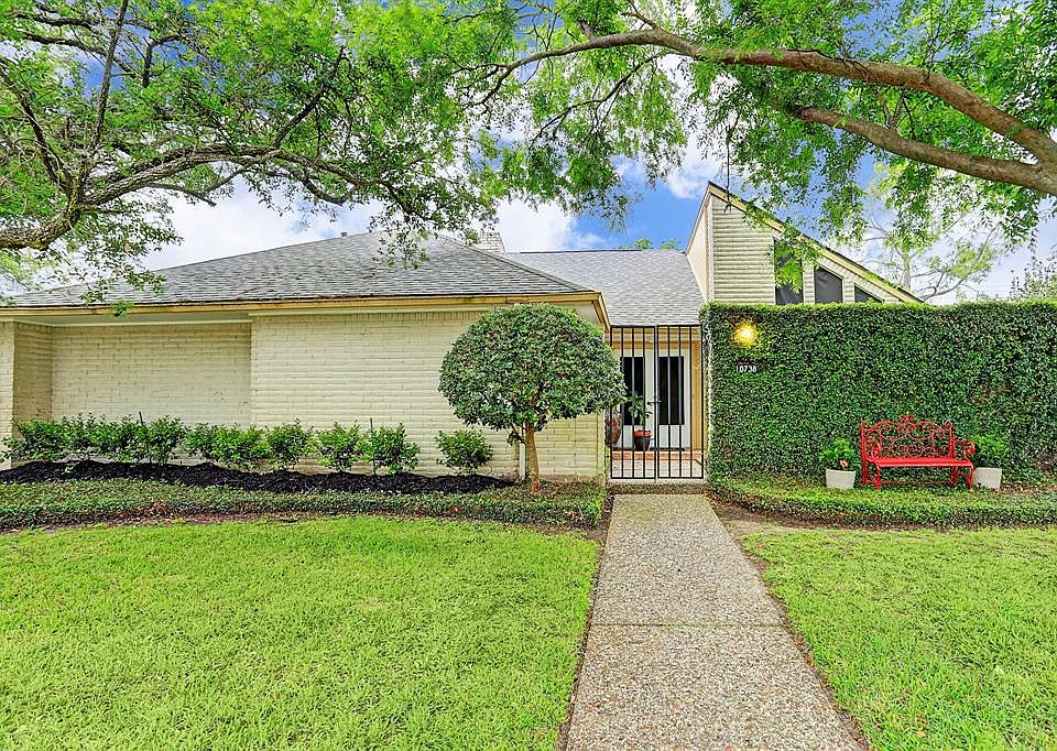 1st image of 10738 Braes Forest Dr