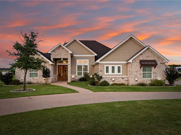 295 Ralynn Dr, Lorena, TX 76655