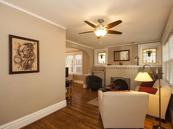 2nd image of 7244 Lindell Blvd
