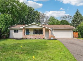 5175 Hemlock Ln N, Plymouth, MN 55442