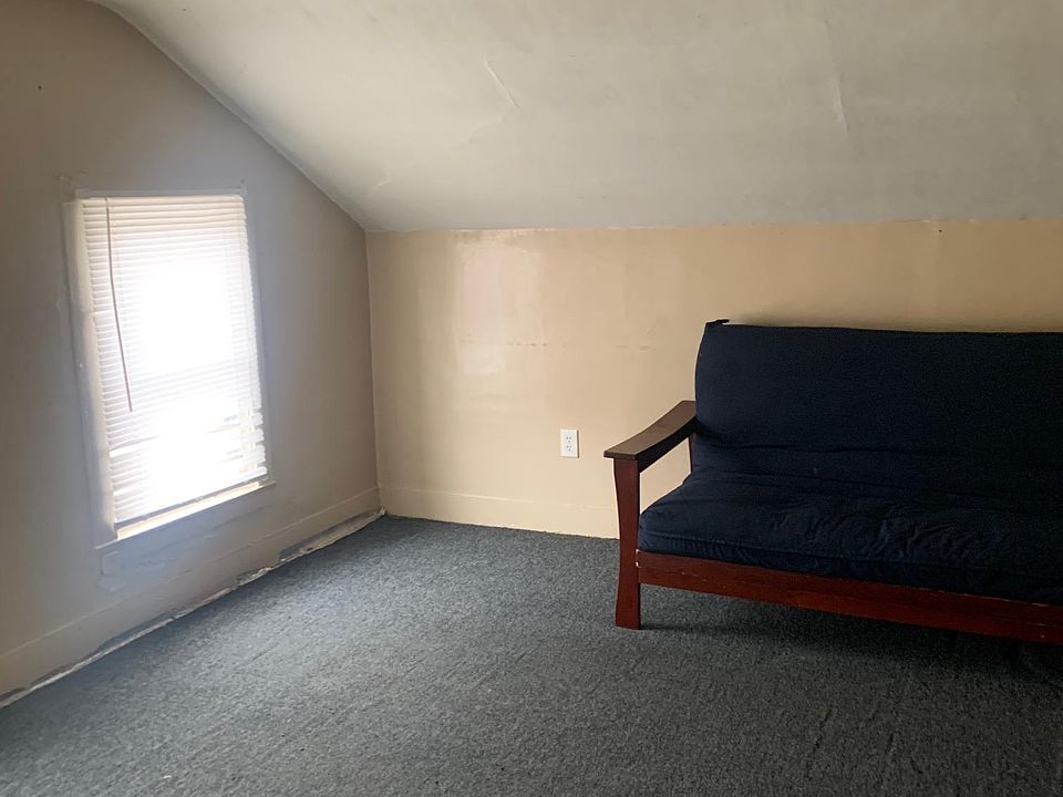 2nd image of 45 Canal St #2