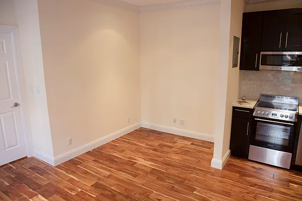 Rented by Blip LLC | media 29