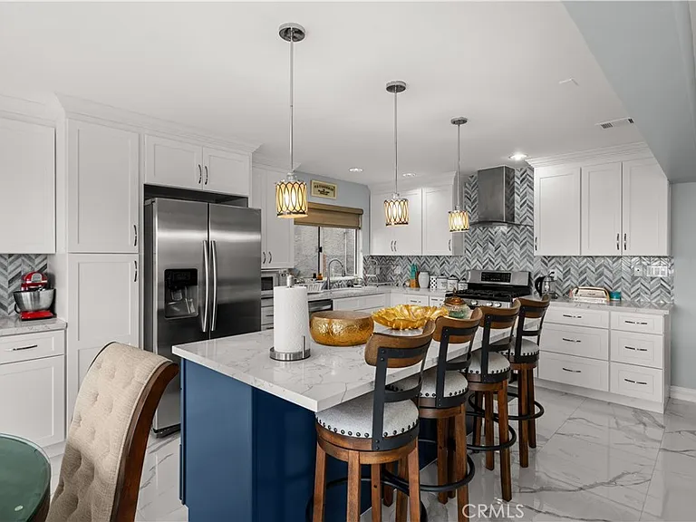 805 Ocean Ave — Photo 12