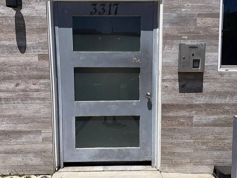 3317 Bagley Ave #5 — Photo 43