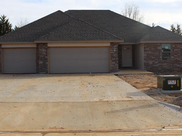 400 E Rosalie Street, Strafford, MO 65757