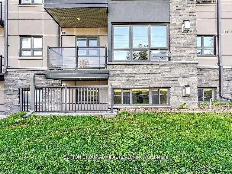 5 Jacksway Cres #108 — Photo 4