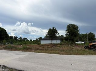 3104 Wanda Ave S, Lehigh Acres, FL 33976