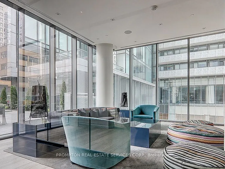 42 Charles St E #607 — Photo 3