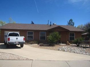 5424 9th St NW, Albuquerque, NM 87107