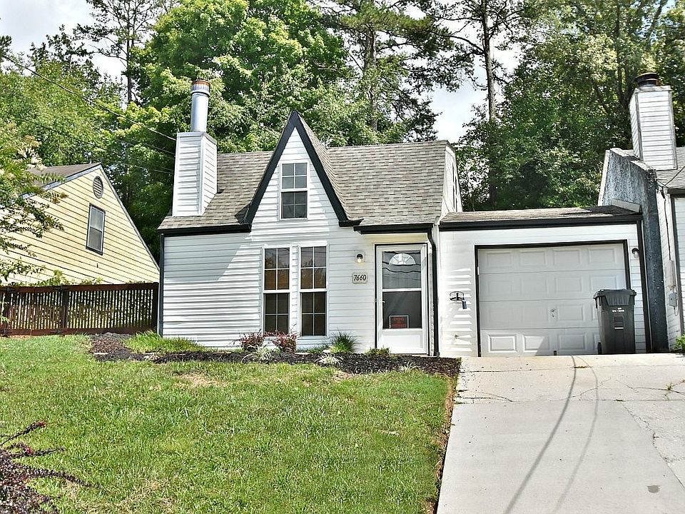 1st image of 7660 NW Chatham Cir