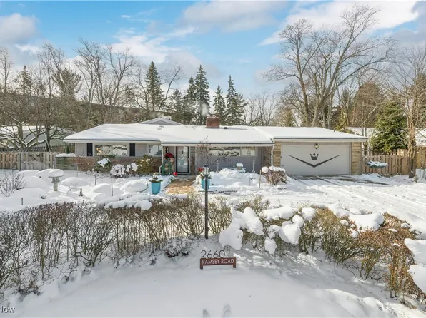 2660 Ramsay Rd, Beachwood, OH 44122