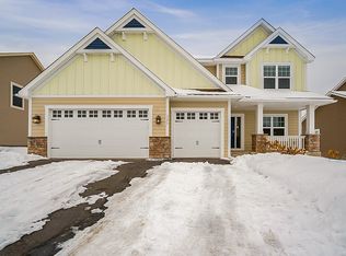 3375 Ridgestone Way, Woodbury, MN 55129