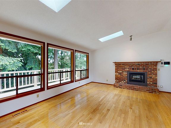 3rd image of 4968 NW Francis Dr