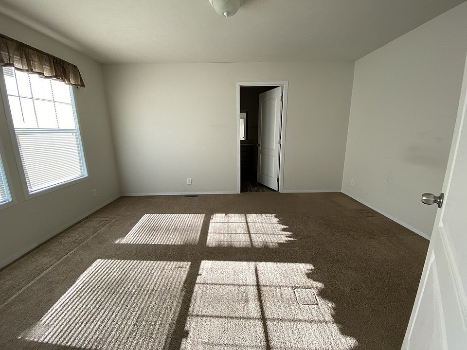 2nd image of 14546 Mercury Dr #573