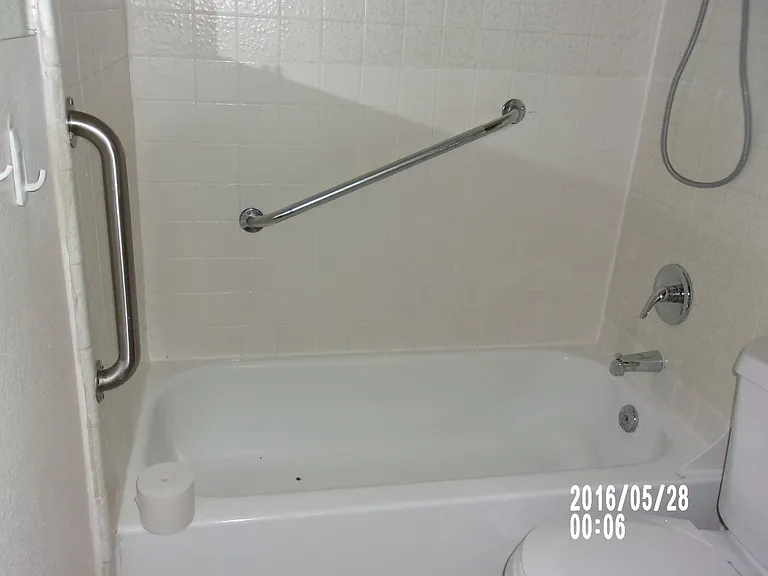 1330 Plaza Merito #B — Photo 10