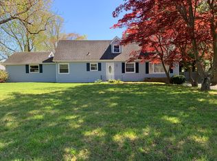 259 Oak Hill Rd, Red Bank, NJ 07701