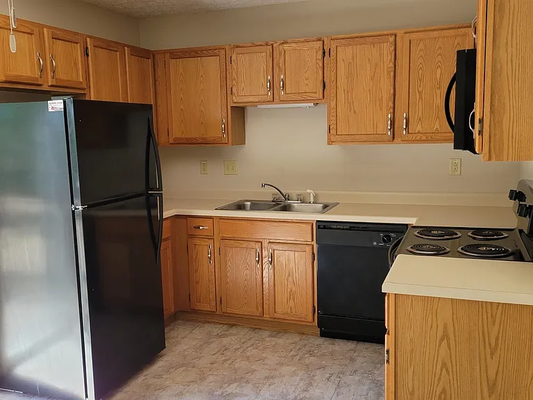 613 Reese Dr #613 — Photo 6