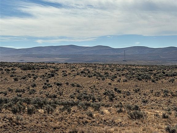 3rd image of 7 XXX Sage Hills