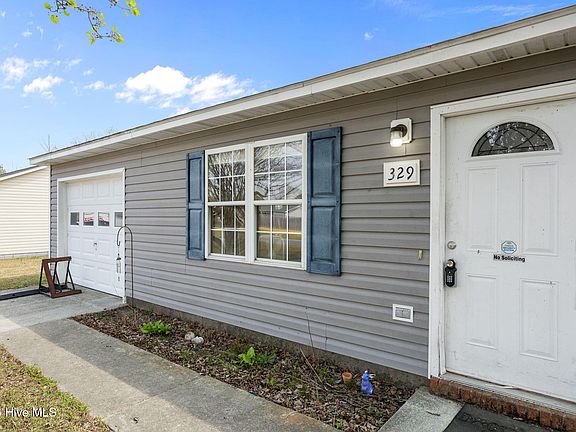 3rd image of 329 Steller Road