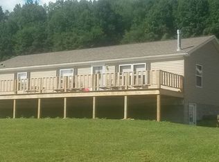 897 N Loop Rd, Dayton, PA 16222