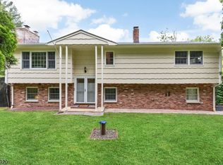 16 Deerpath Rd, Califon, NJ 07830