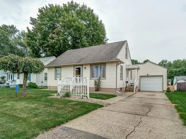 4932 Arbor Rd SW, Canton, OH 44710