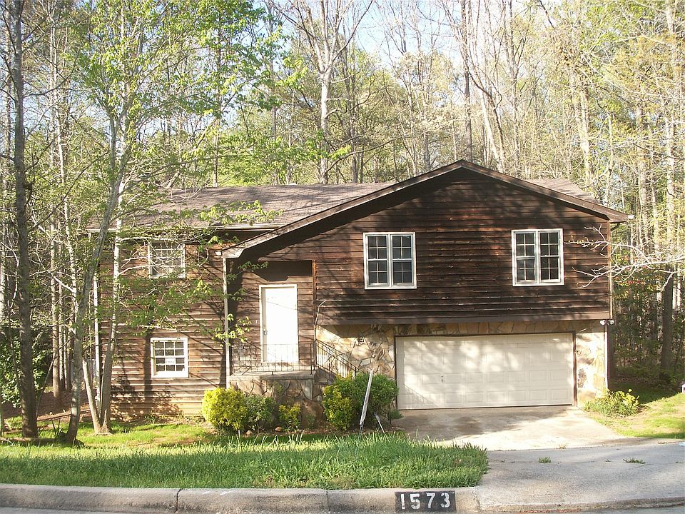 1st image of 1573 Cherry Hill Ln SW