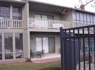 12601 N Pleasant Grove Rd APT 12, Syracuse, IN 46567