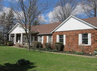 34400 Law Rd, Grafton, OH 44044