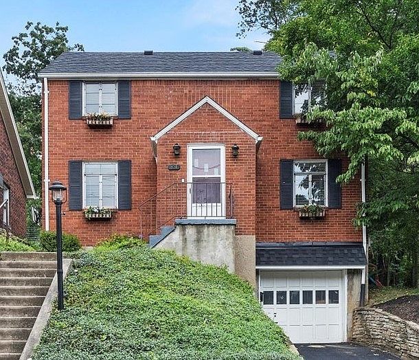 1st image of 831 Rockwood Ave