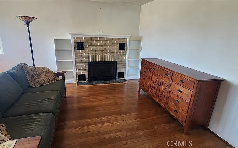 265 Chatham Ln — Photo 16