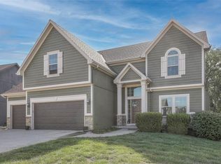 7719 NE 108th Ter, Kansas City, MO 64157
