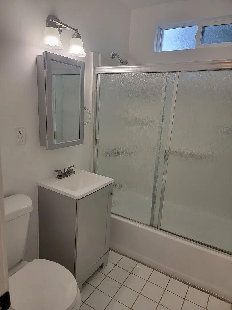 4707 Rosemead Blvd — Photo 1