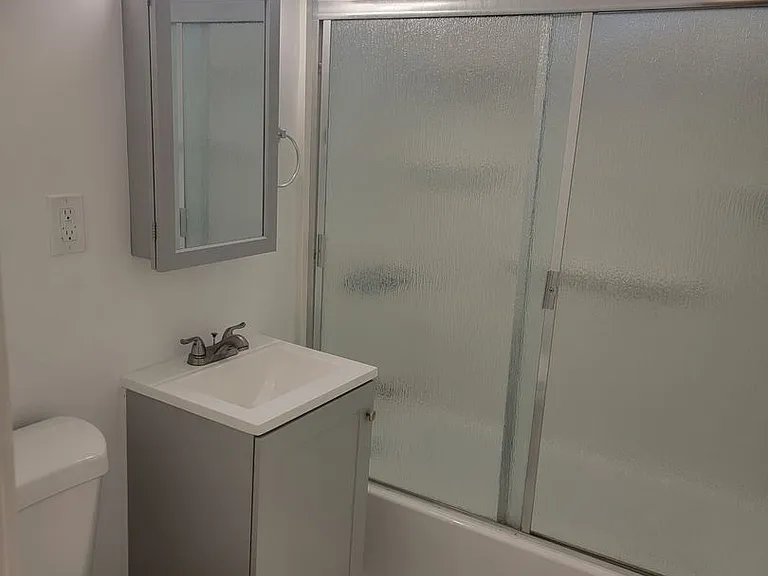4707 Rosemead Blvd — Photo 1
