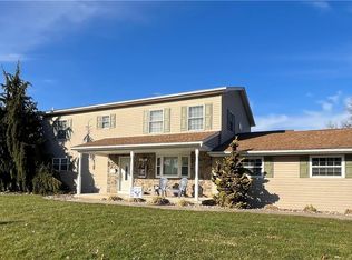 4634 Pine Dr, Nazareth, PA 18064