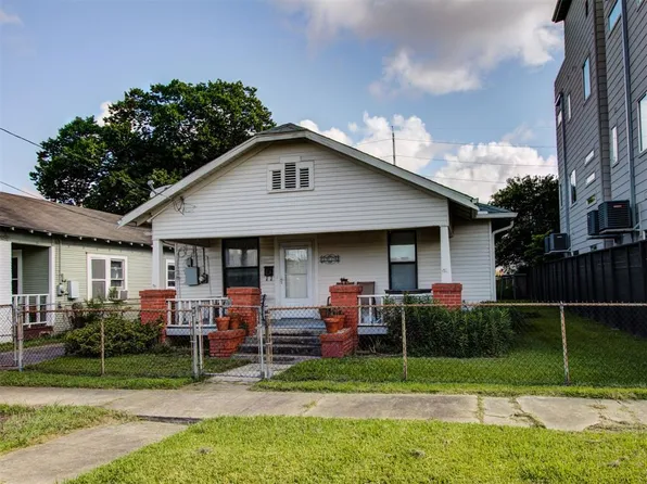 2010 Summer St, Houston, TX 77007