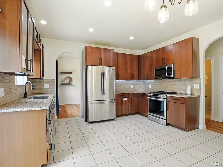 3501 S Ivanhoe St — Photo 11