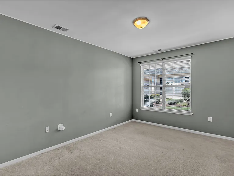 5324 Charmont Ct — Photo 19