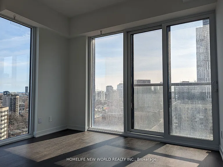 319 Jarvis St #1515 — Photo 2