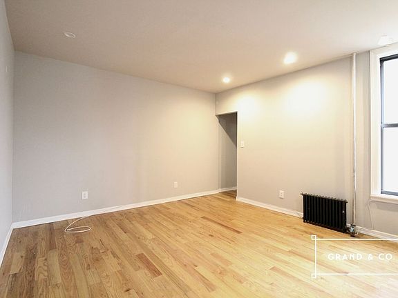 5th image of 1254 Union St #3MM