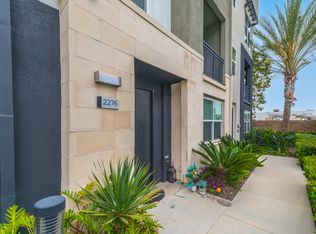 2276 Synergy Dr, Irvine, CA 92614